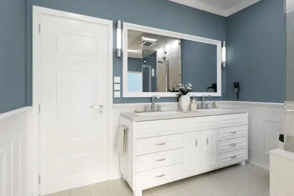 Classic blue and white bathroom makeover