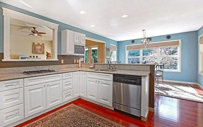 Best Paint for Kitchen Cabinets - Cumming GA - Kimberly Painting