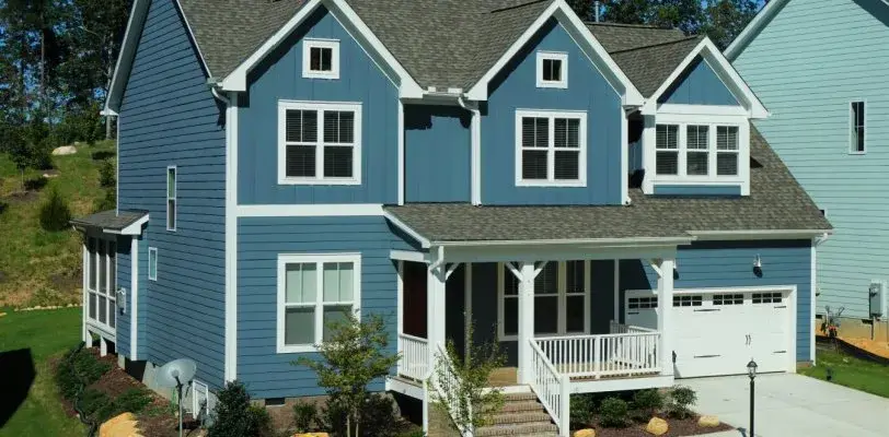 Extend Life of Exterior Paint-Blue House-Kimberly Painting-812x400