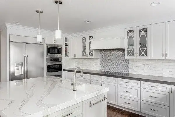 Gorgeous White Kitchen Cabinets Gray Backsplash Black Countertops